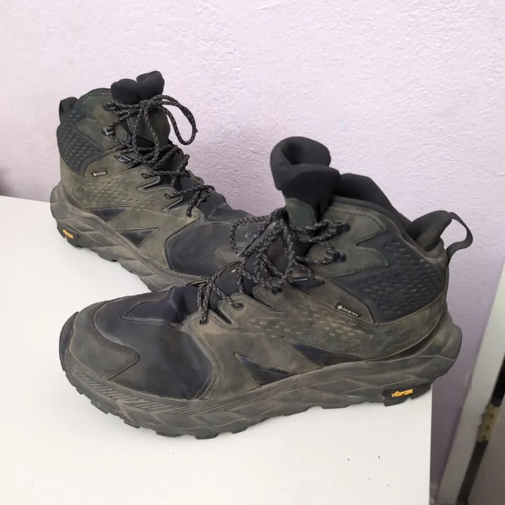 Hoka One Anacapa Mid Boots Mens Size 12.5D Black Vibram Megagrip Gore Tex Hiking
